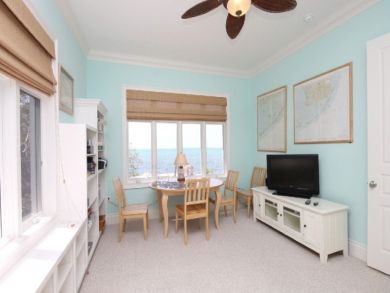 Florida Keys Four Bedroom Vacation Home Sleeps 10 Guests